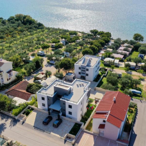 Family friendly apartments with a swimming pool Sveti Filip i Jakov, Biograd - 19325, Sveti Filip I Jakov